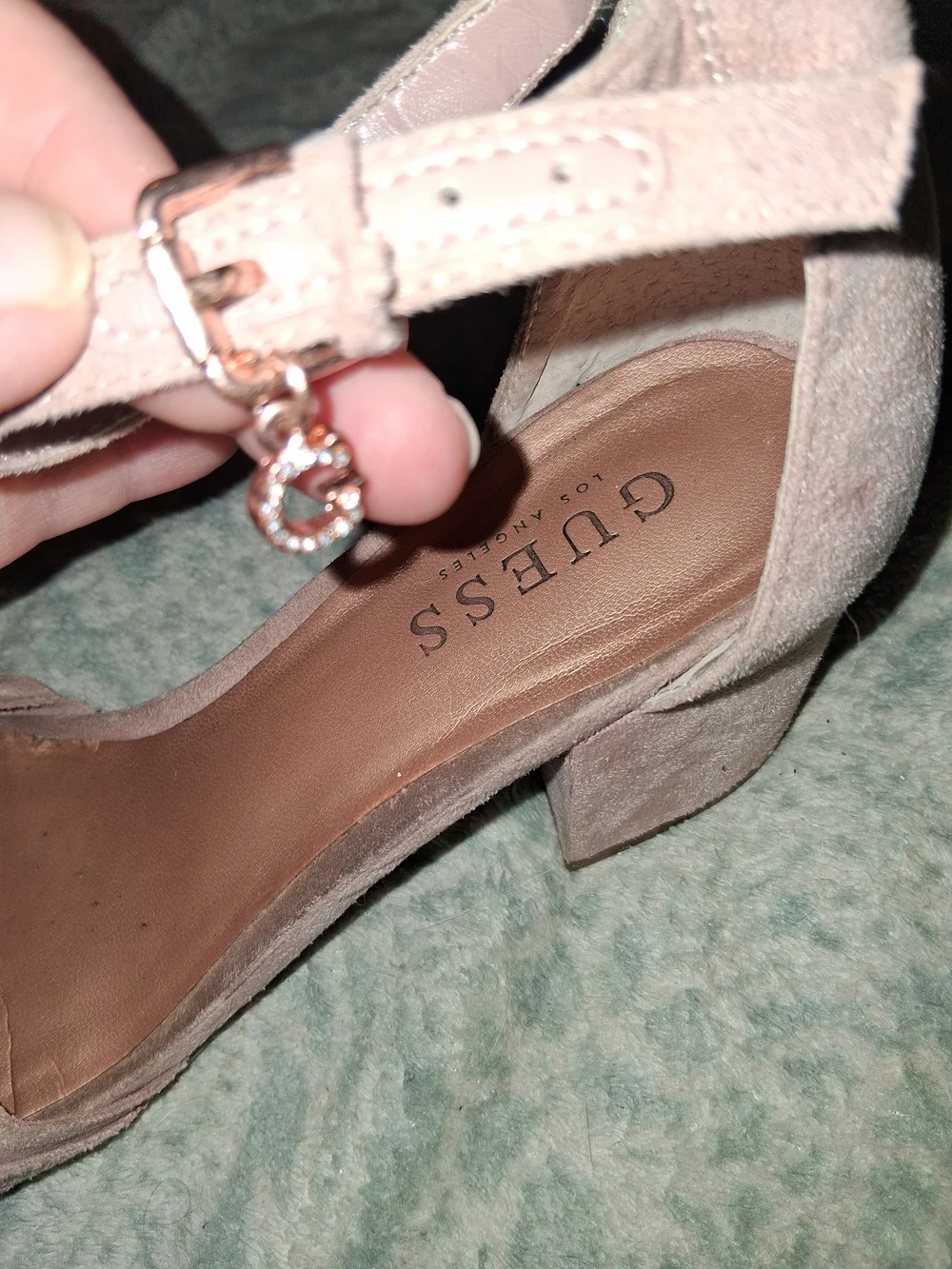 Guess stylish block